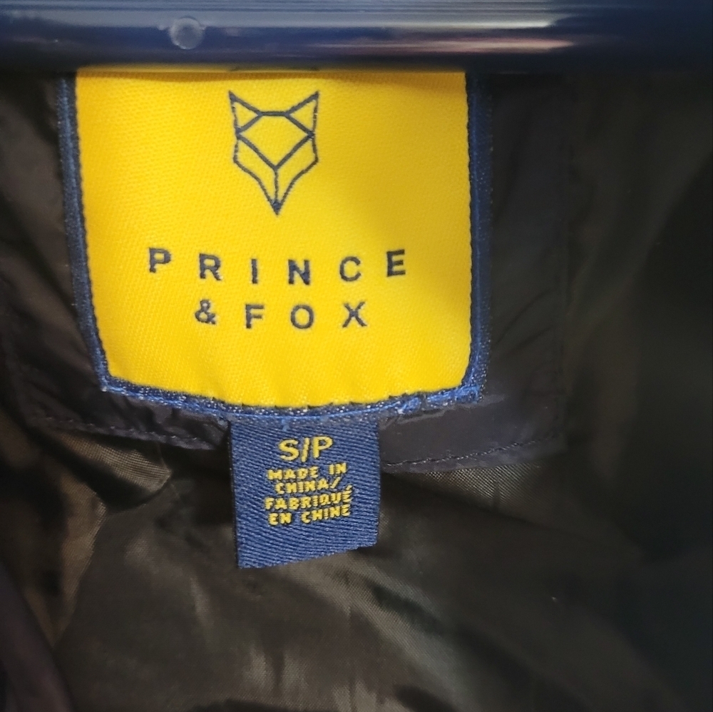 Prince & Fox Navy Zip Up Quilted Vest Small - Picture 2 of 7